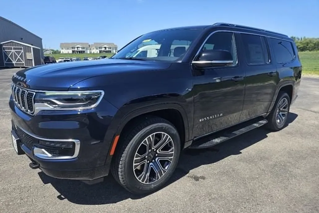 2025 Jeep Wagoneer L Base photo 1