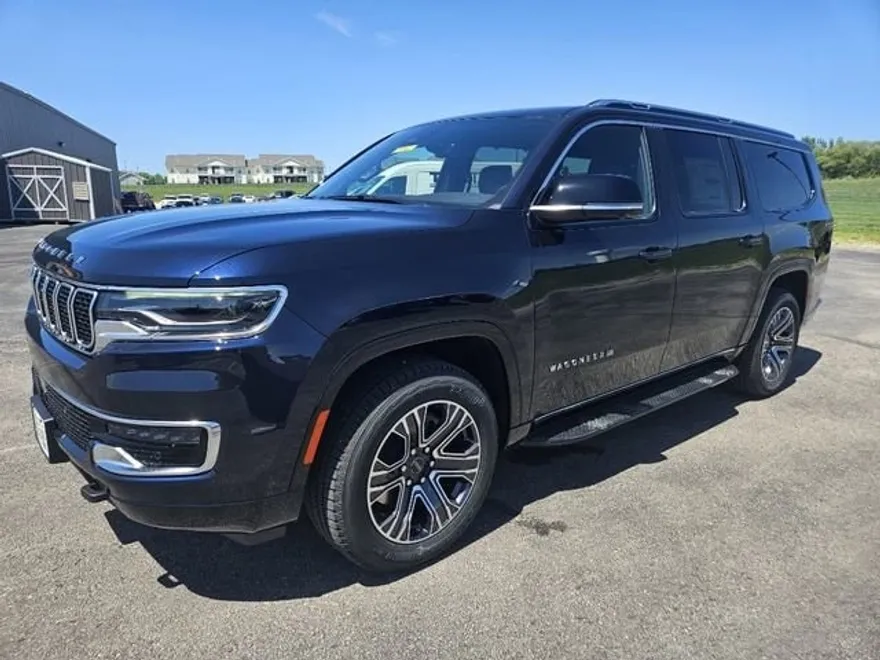 2025 Jeep Wagoneer L Base photo 1