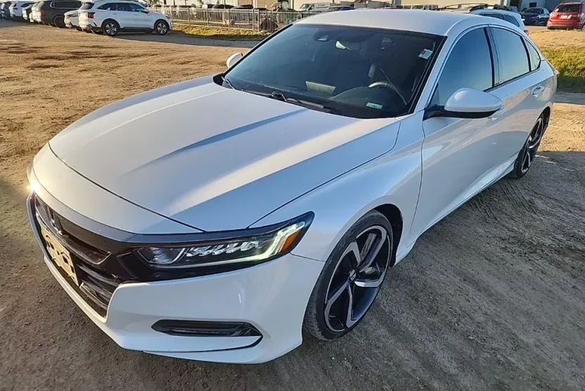 2019 Honda Accord Sport photo 1