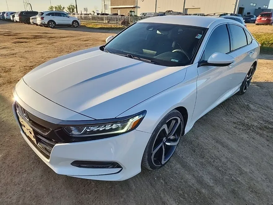 2019 Honda Accord Sport photo 1