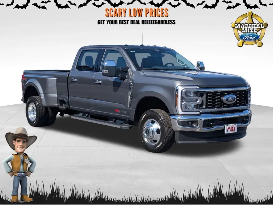 2026 Ford F-350 Lariat photo 1