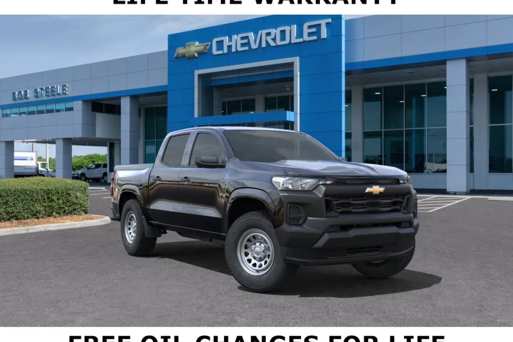 2025 Chevrolet Colorado LT photo 1