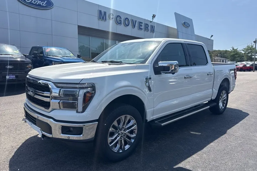 2025 Ford F-150 Lariat photo 1