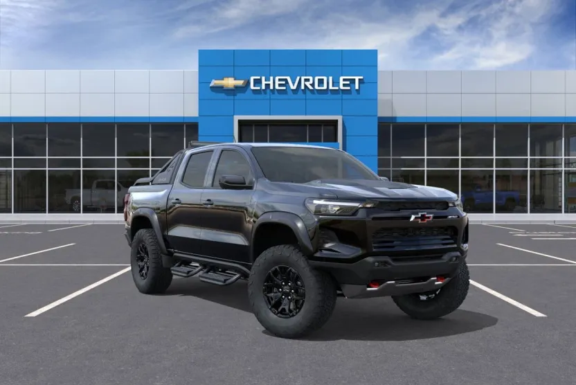 2025 Chevrolet Colorado ZR2 photo 1