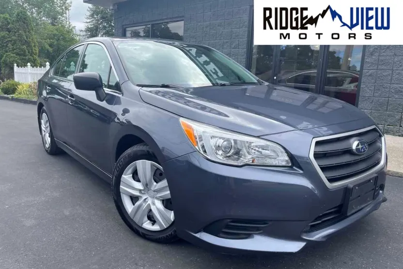 2016 Subaru Legacy 2.5i photo 1