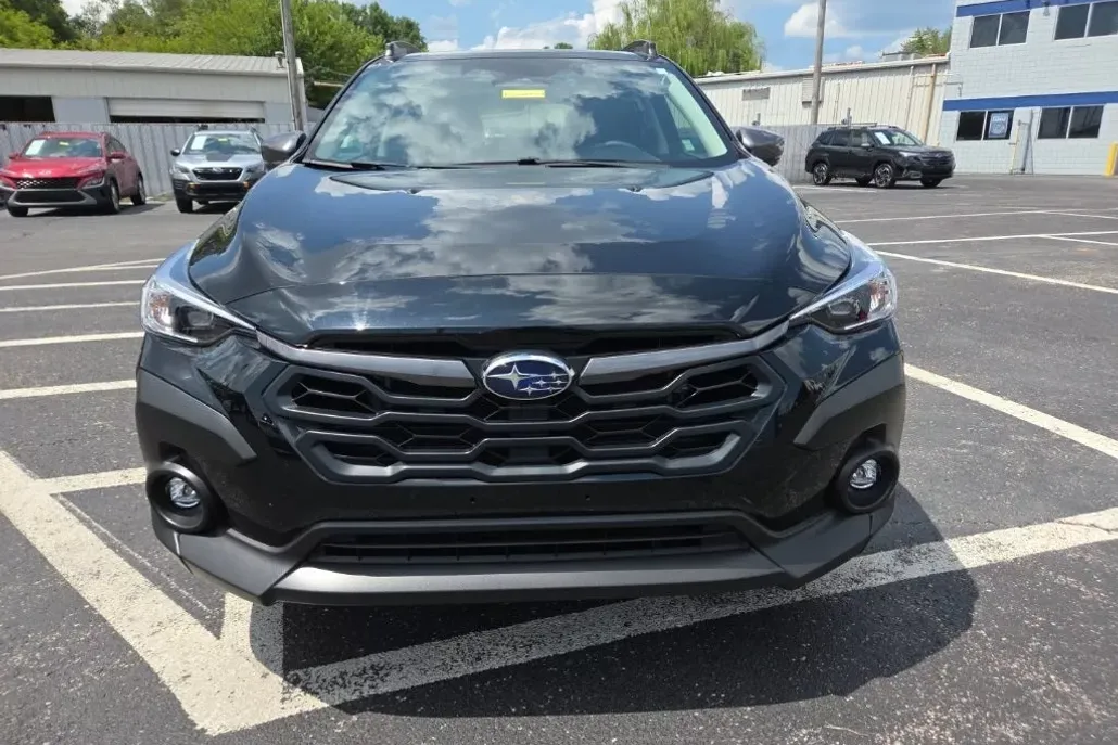 2024 Subaru Crosstrek Premium photo 1