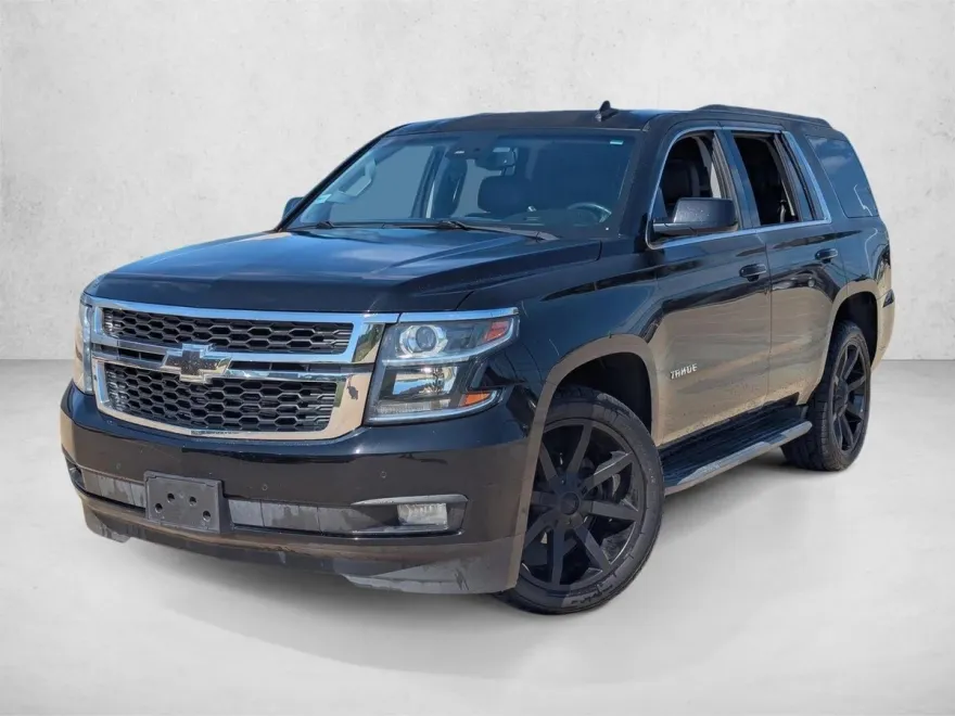 2015 Chevrolet Tahoe LT photo 1