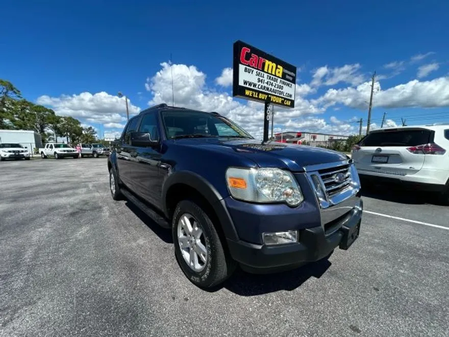 2007 Ford Explorer Sport Trac XLT photo 1