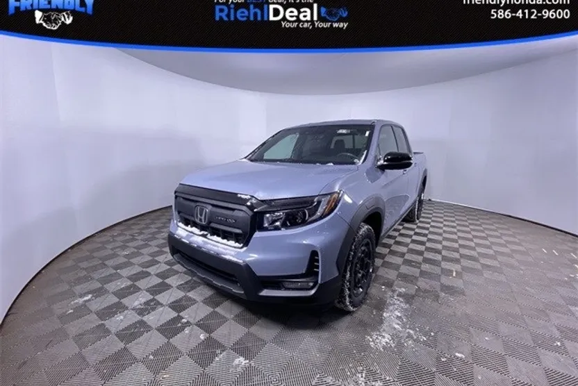 2025 Honda Ridgeline TrailSport photo 1