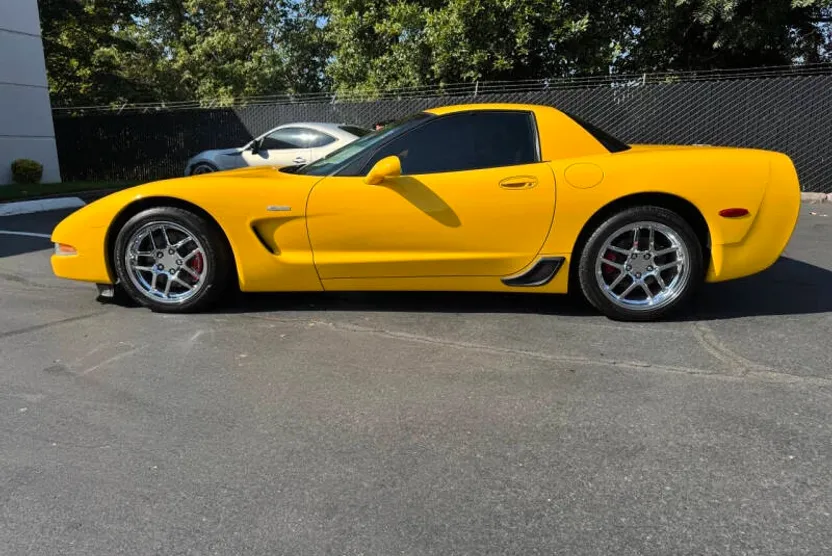2003 Chevrolet Corvette Z06 photo 1