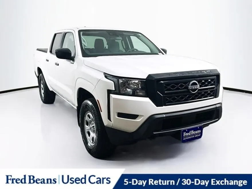 2022 Nissan Frontier S photo 1