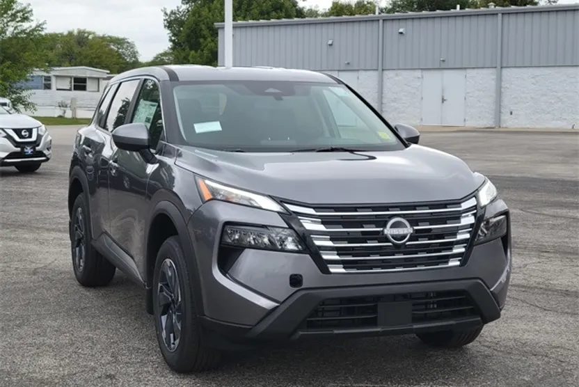 2026 Nissan Rogue SV photo 1