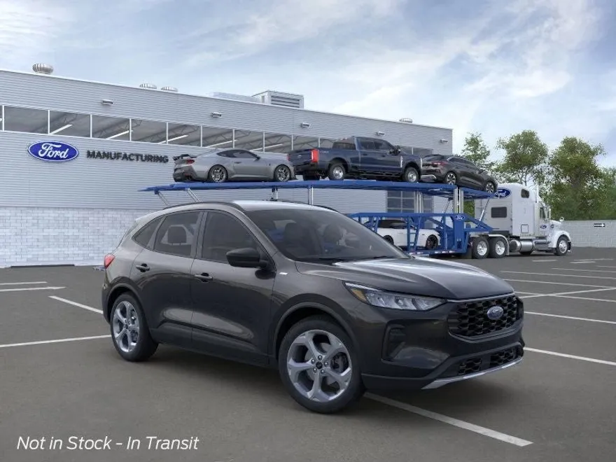 2025 Ford Escape ST-Line photo 1