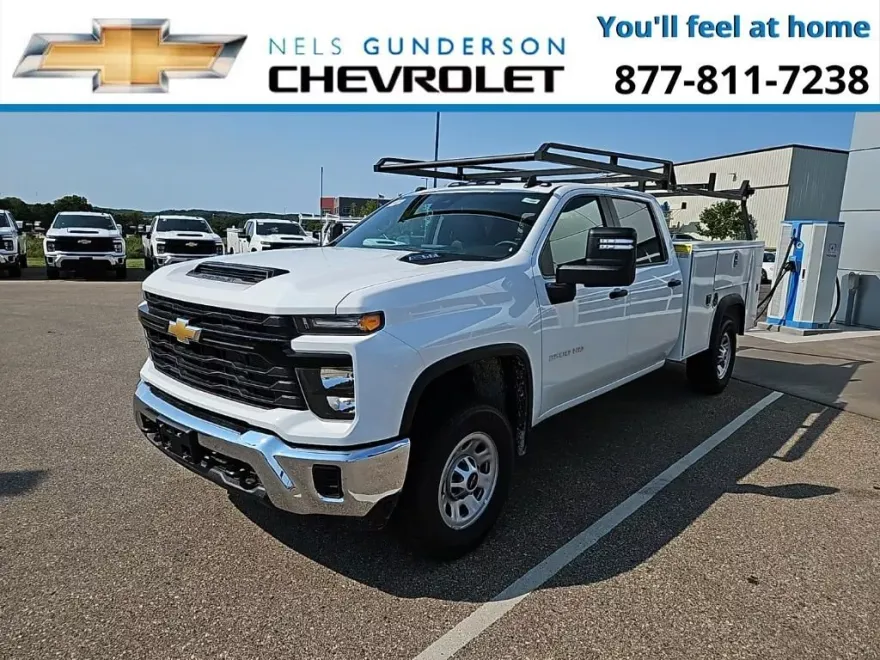 2024 Chevrolet Silverado 3500HD photo 1