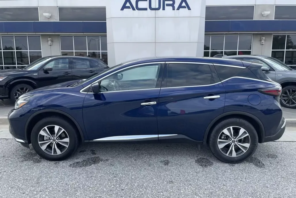 2023 Nissan Murano S photo 1