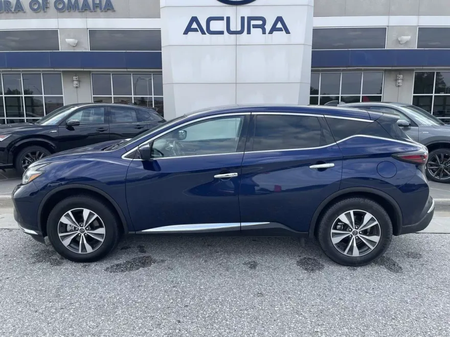 2023 Nissan Murano S photo 1