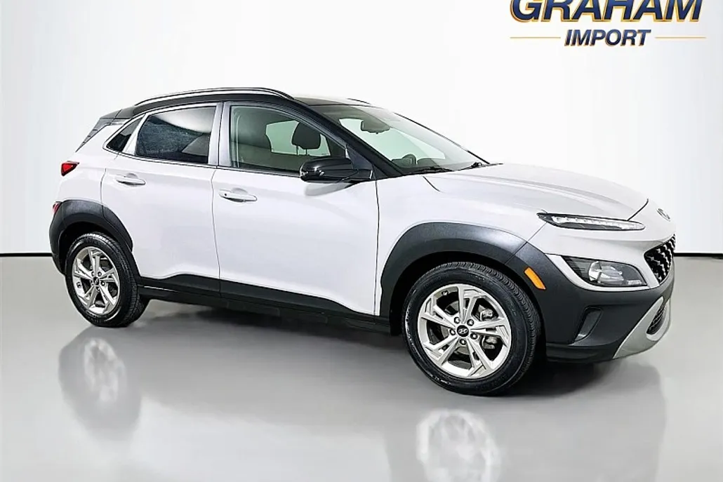 2023 Hyundai Kona SEL photo 1