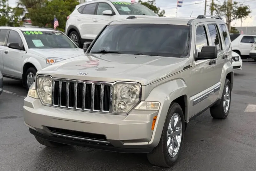 2009 Jeep Liberty Limited photo 1