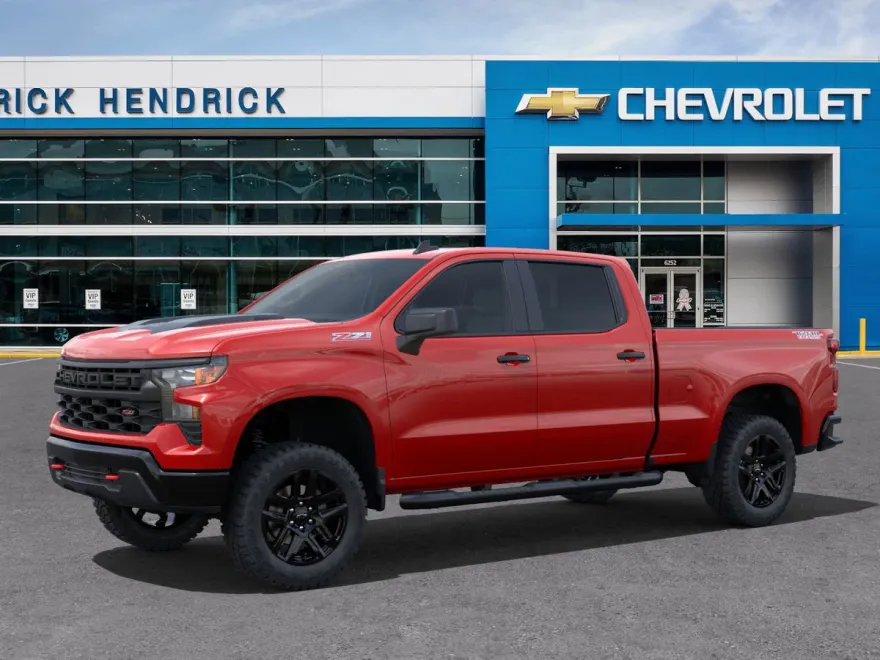 2025 Chevrolet Silverado 1500 Custom Trail Boss photo 1