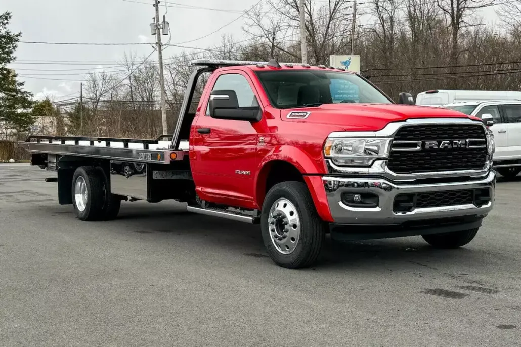2024 Ram 5500 SLT photo 1