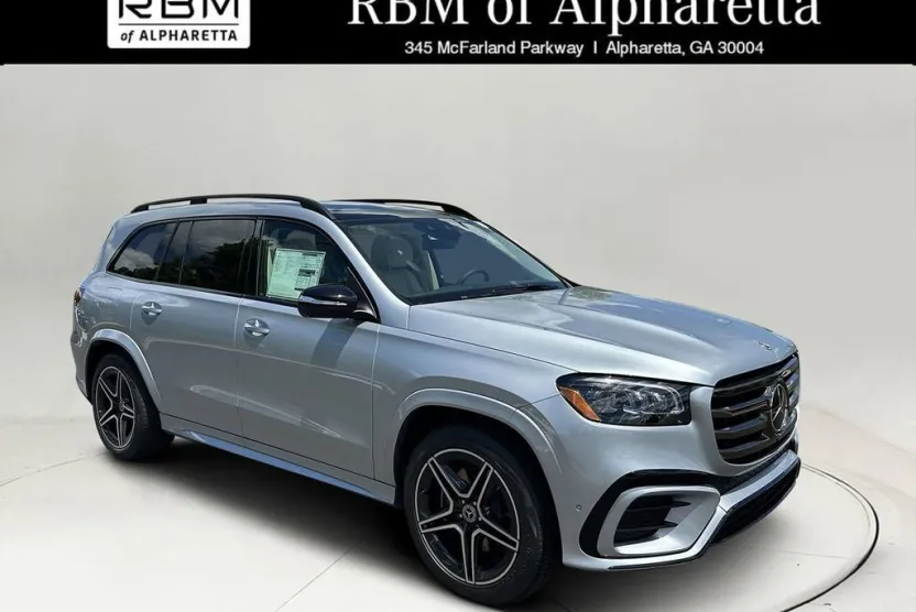 2025 Mercedes Benz GLS 450 4MATIC photo 1