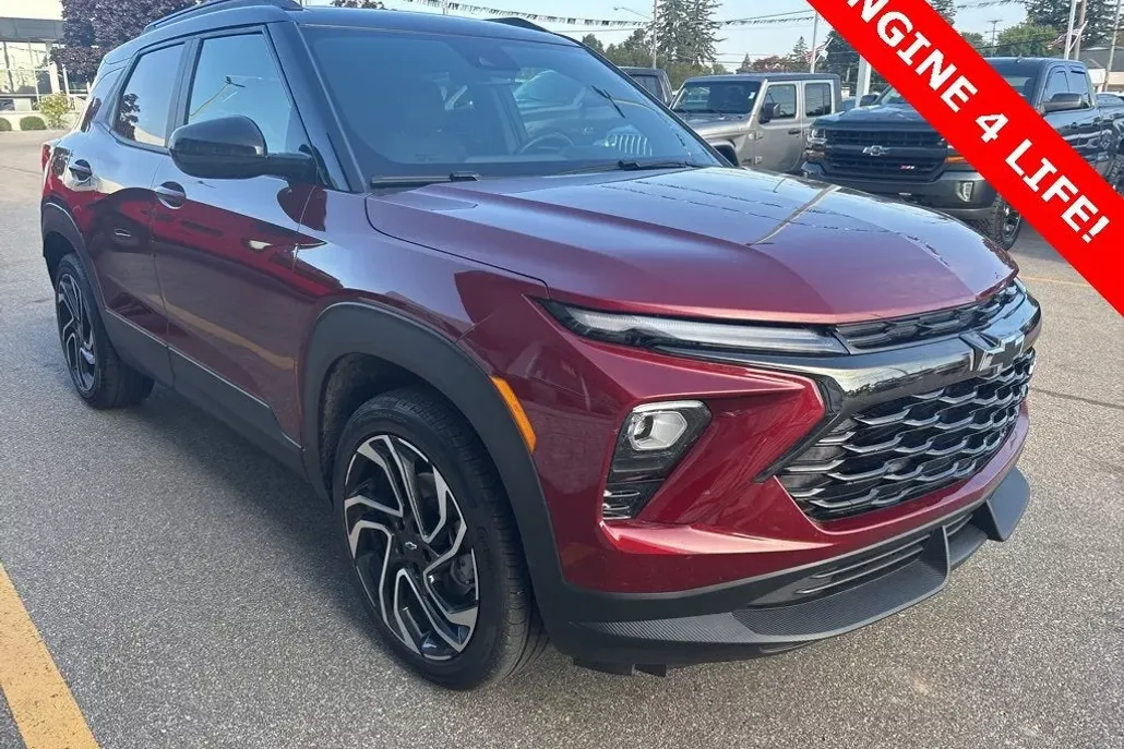 2025 Chevrolet Trailblazer RS photo 1