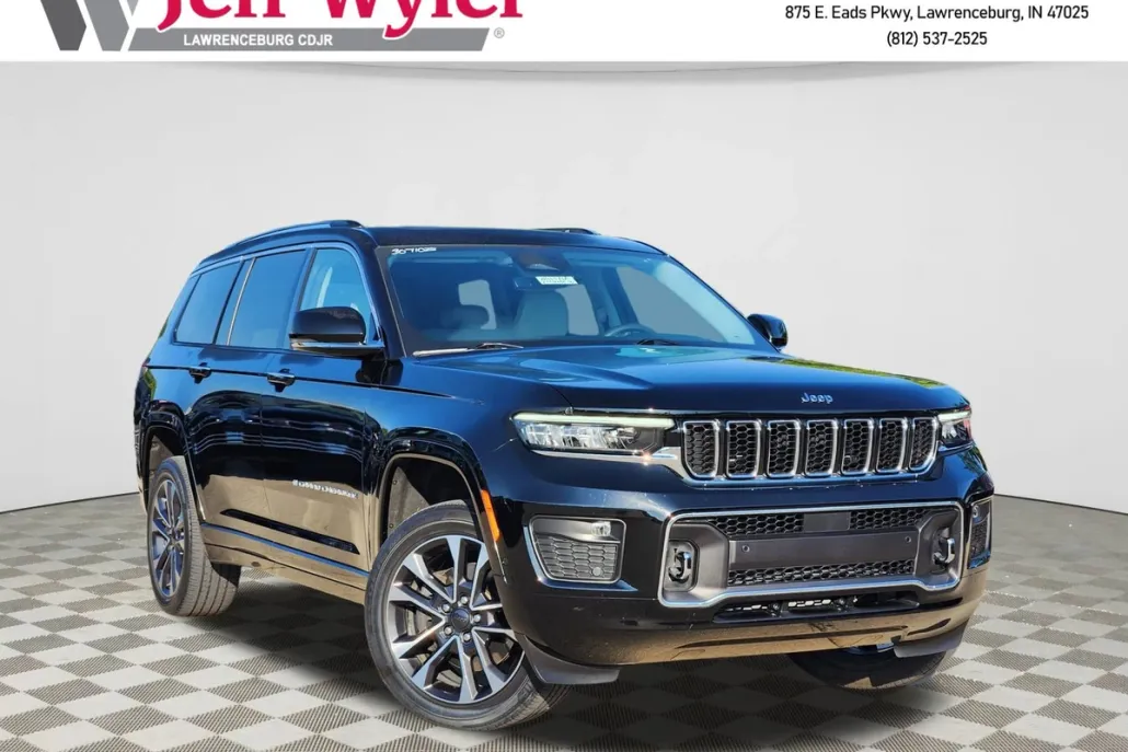 2023 Jeep Grand Cherokee Overland photo 1