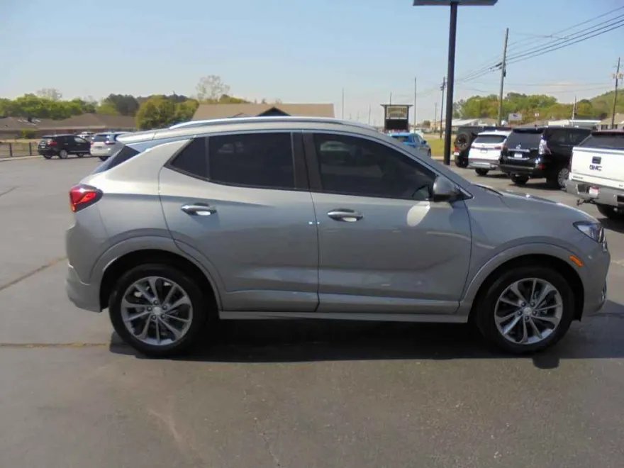 2023 Buick Encore GX Select photo 2