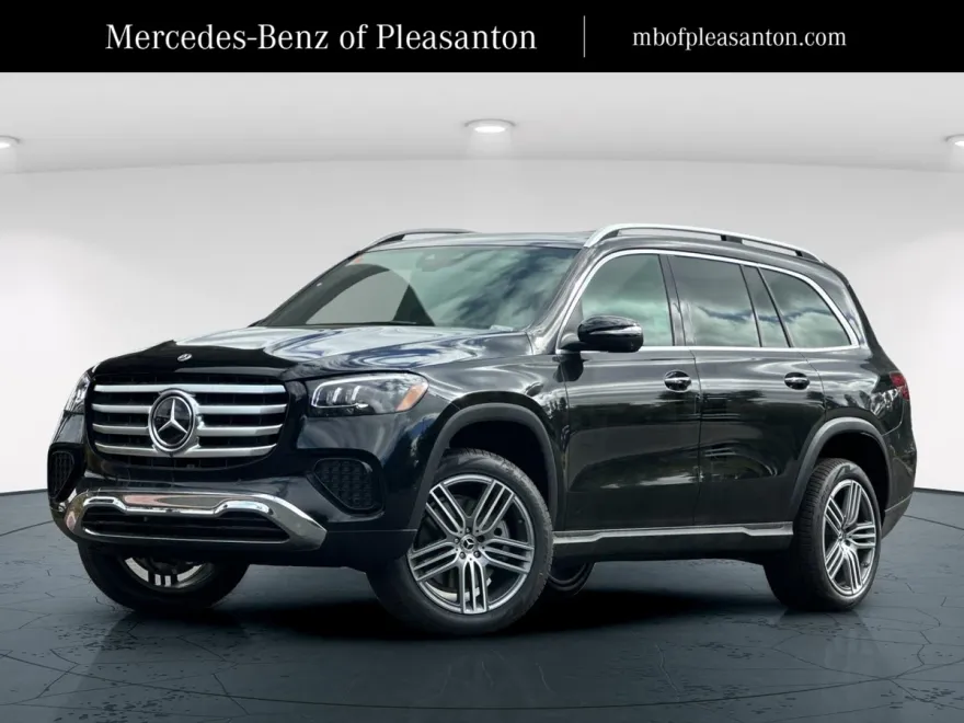 2025 Mercedes Benz GLS 450 4MATIC photo 1