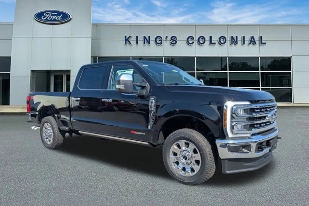 2025 Ford F-350 Lariat photo 1