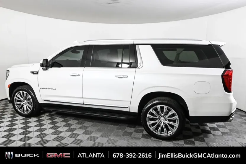 2021 Gmc Yukon XL Denali photo 1