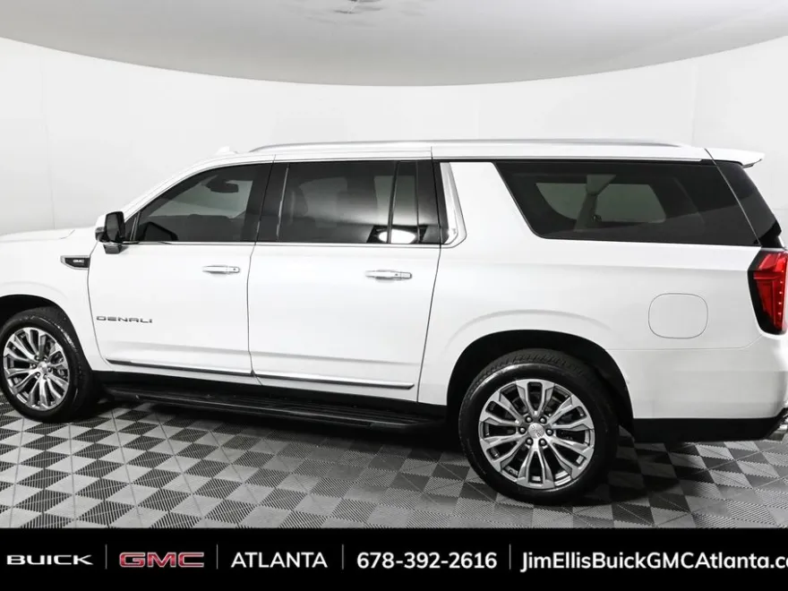 2021 Gmc Yukon XL Denali photo 1