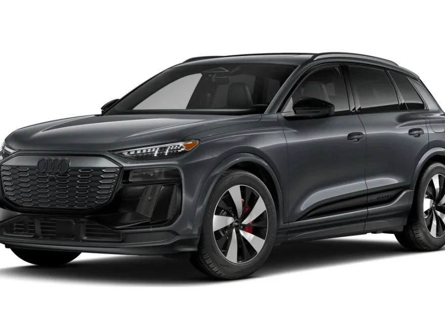 2025 Audi SQ6 photo 1