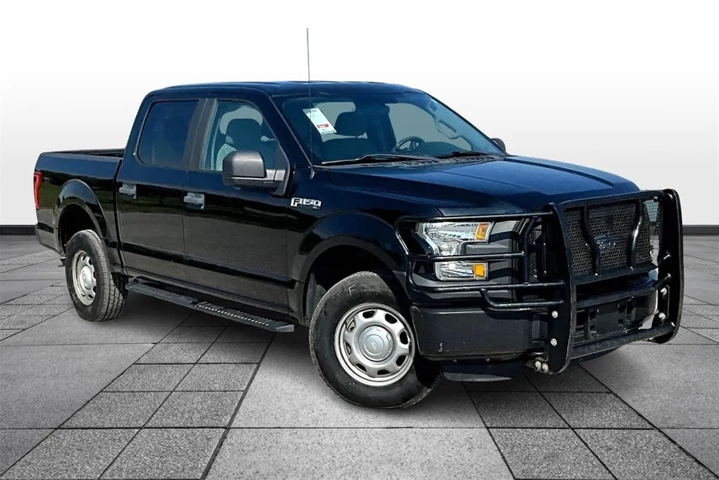 2016 Ford F-150 XL photo 1