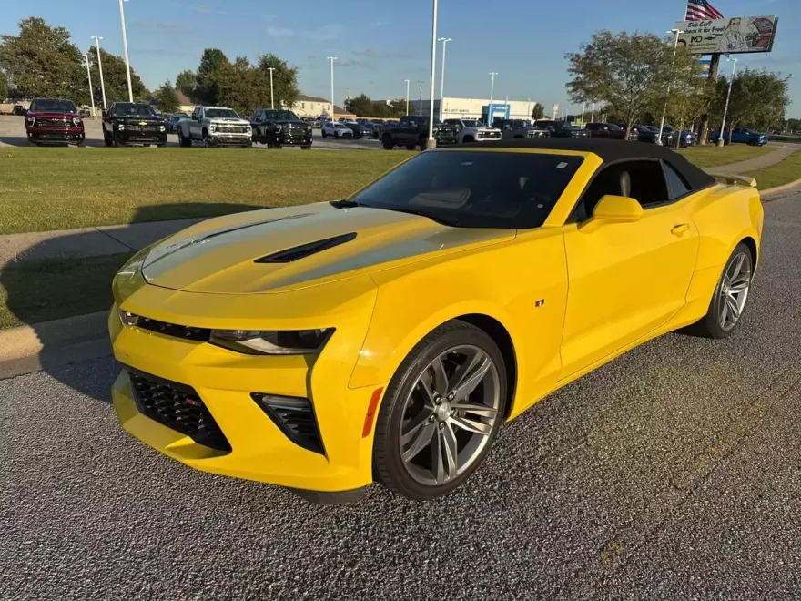 2016 Chevrolet Camaro SS photo 1