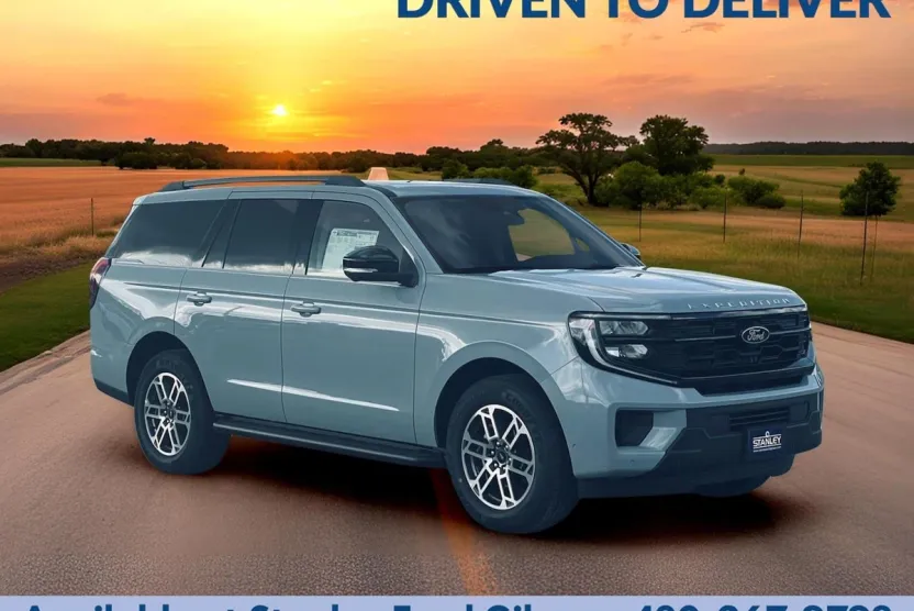 2025 Ford Expedition photo 1