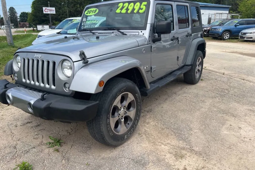 2018 Jeep Wrangler Unlimited Sahara photo 1