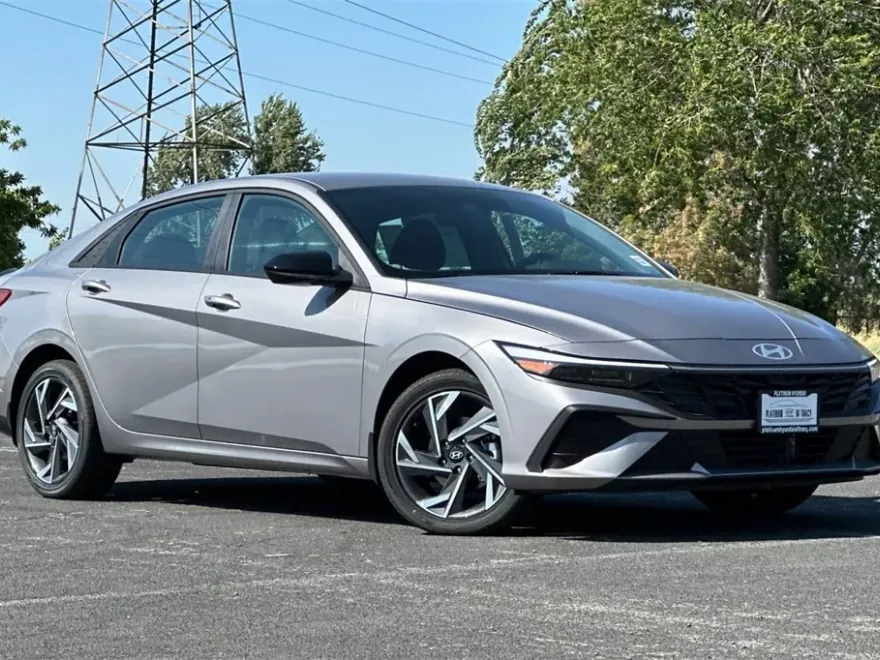 2025 Hyundai Elantra Hybrid SEL Sport photo 1