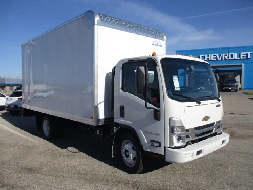 2024 Chevrolet Silverado 4500HD Base photo 1