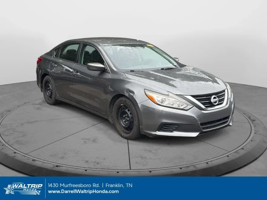 2017 Nissan Altima 2.5 S photo 1