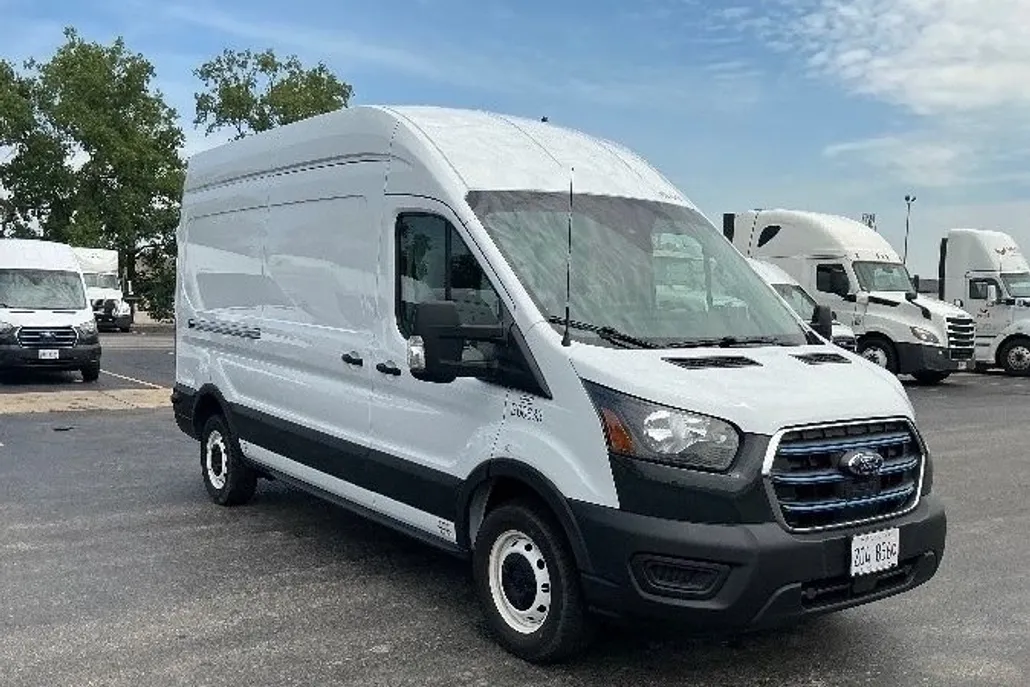 2022 Ford Transit photo 1