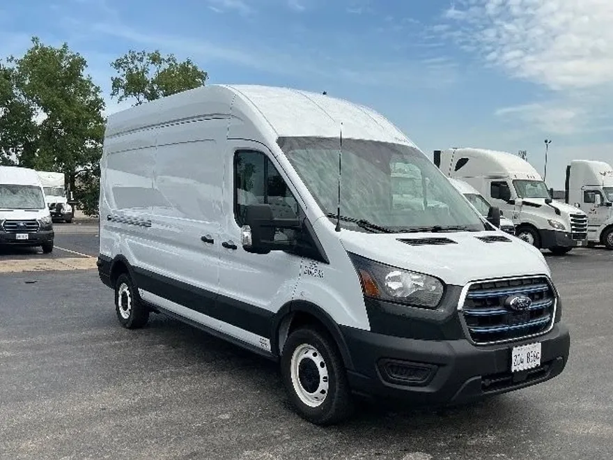 2022 Ford Transit photo 1