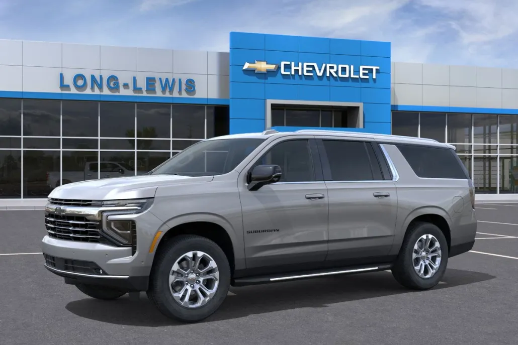 2026 Chevrolet Suburban LT photo 1