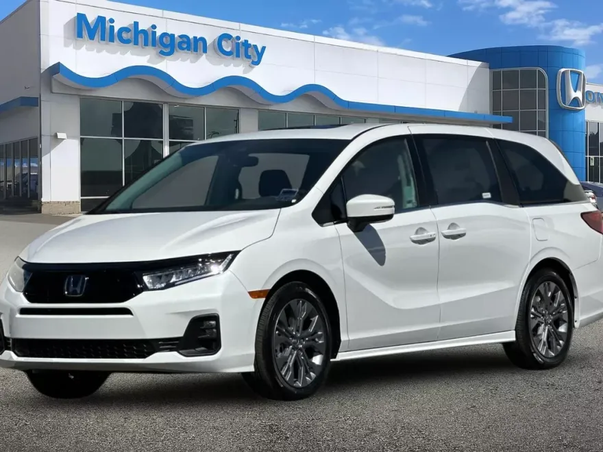 2026 Honda Odyssey Touring photo 1