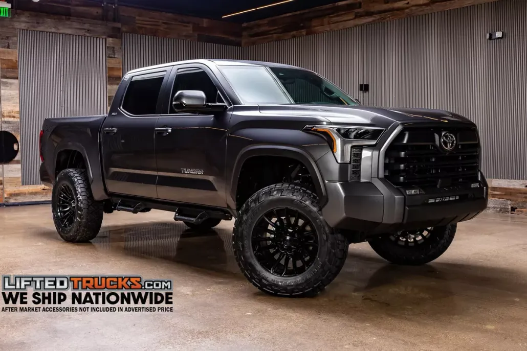 2025 Toyota Tundra SR5 photo 1