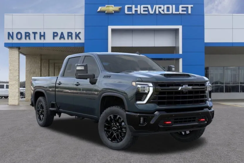 2026 Chevrolet Silverado 2500HD LT photo 1