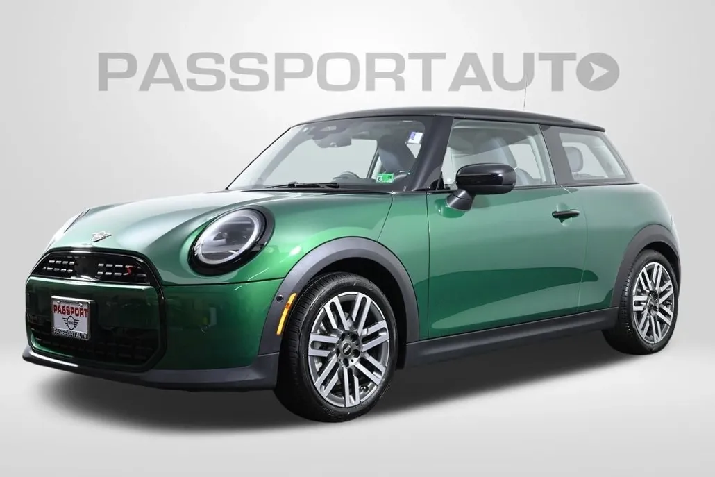 2025 Mini Cooper 2 Door Hardtop S photo 1