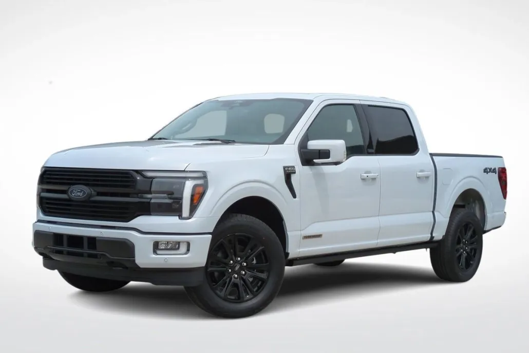 2025 Ford F-150 Platinum photo 1