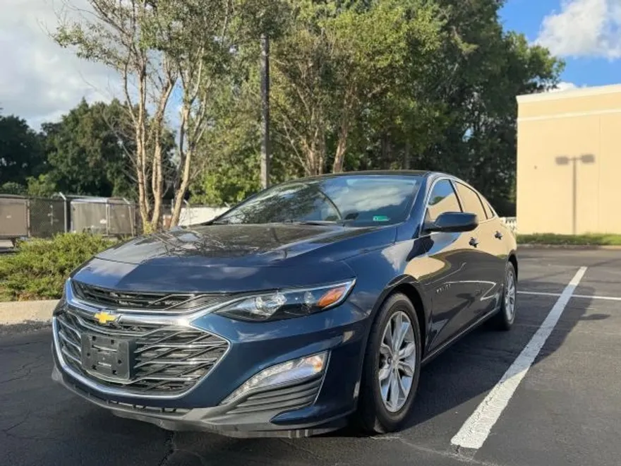 2020 Chevrolet Malibu 1LT photo 1