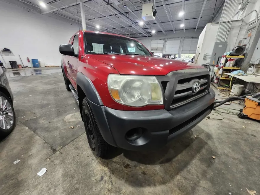 2010 Toyota Tacoma Base photo 1